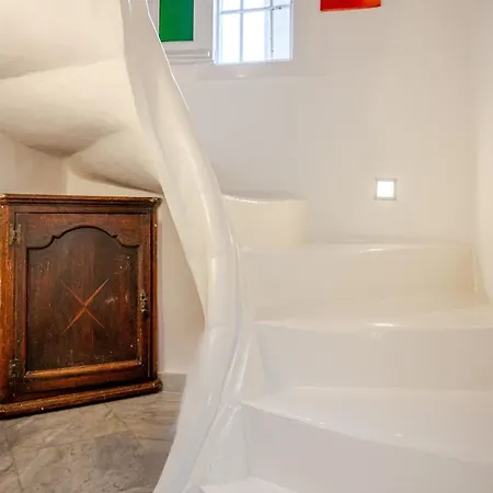 In Luxurious Maltese Townhouse 3* Żejtun