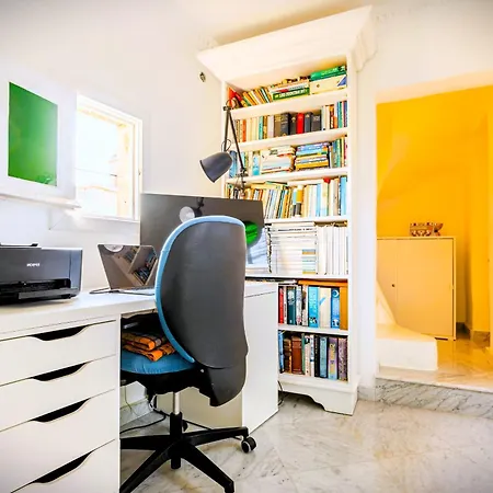 In Luxurious Maltese Townhouse ゲストハウス Żejtun