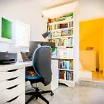 In Luxurious Maltese Townhouse 게스트하우스 Żejtun