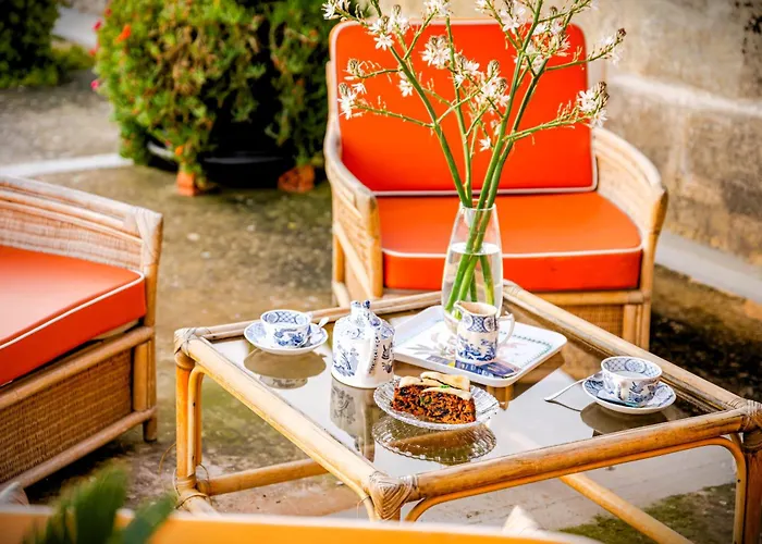 Pensiune In Luxurious Maltese Townhouse