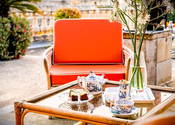 In Luxurious Maltese Townhouse 3*