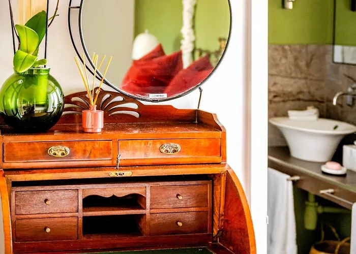 In Luxurious Maltese Townhouse Pensiune Żejtun