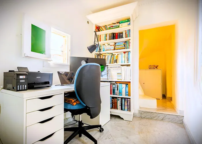 In Luxurious Maltese Townhouse Pensiune Żejtun